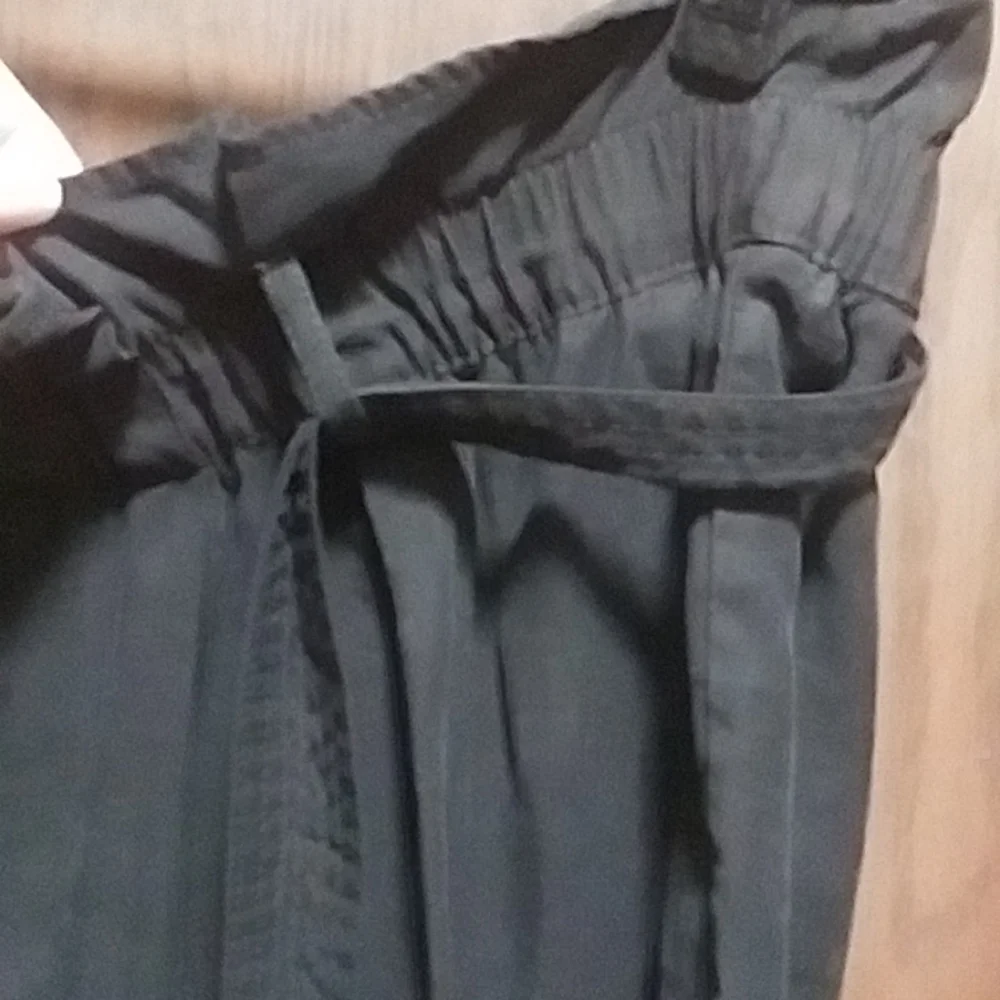 Lane Bryant paper bag wide leg crop pant - Picture 4 of 10